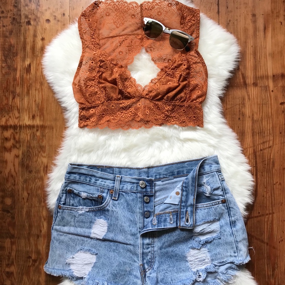 Lace Racer Back Bralette 🌻✌🏻 - Picture 5 of 7